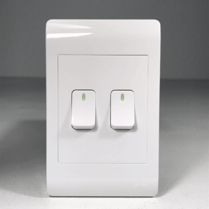 Synerji 2L 4x2 Light Switch