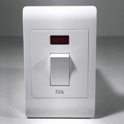 Synerji 32A Isolator 4x2